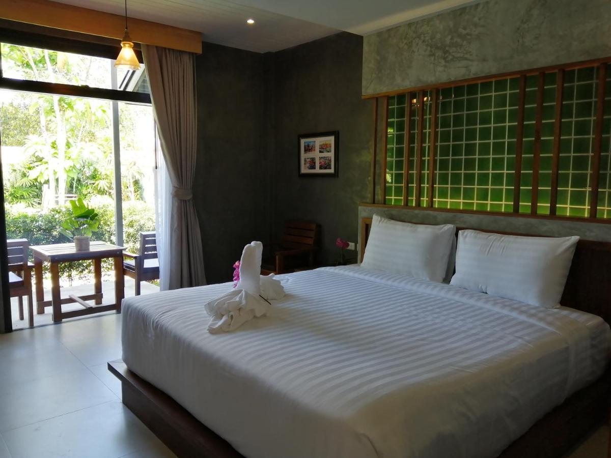 Jr Place Klong Muang Beach Exterior photo