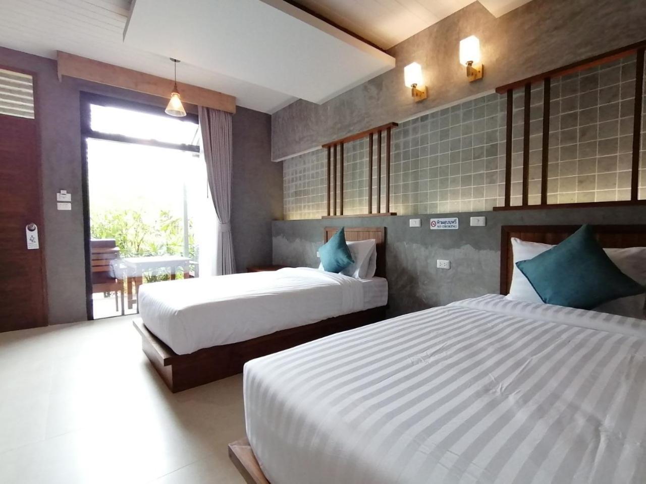 Jr Place Klong Muang Beach Exterior photo
